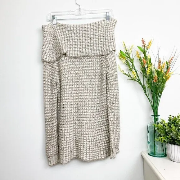 🦋 BB DAKOTA Tegan Knit Off The Shoulder Sweater XS