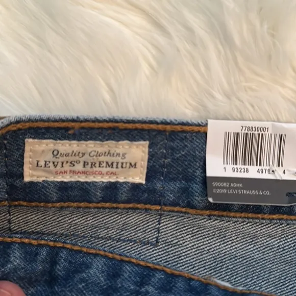 🆕 Levi’s Premium Size 32 High-Rise Deconstructed Skirt 5 Button 5 Pocket…