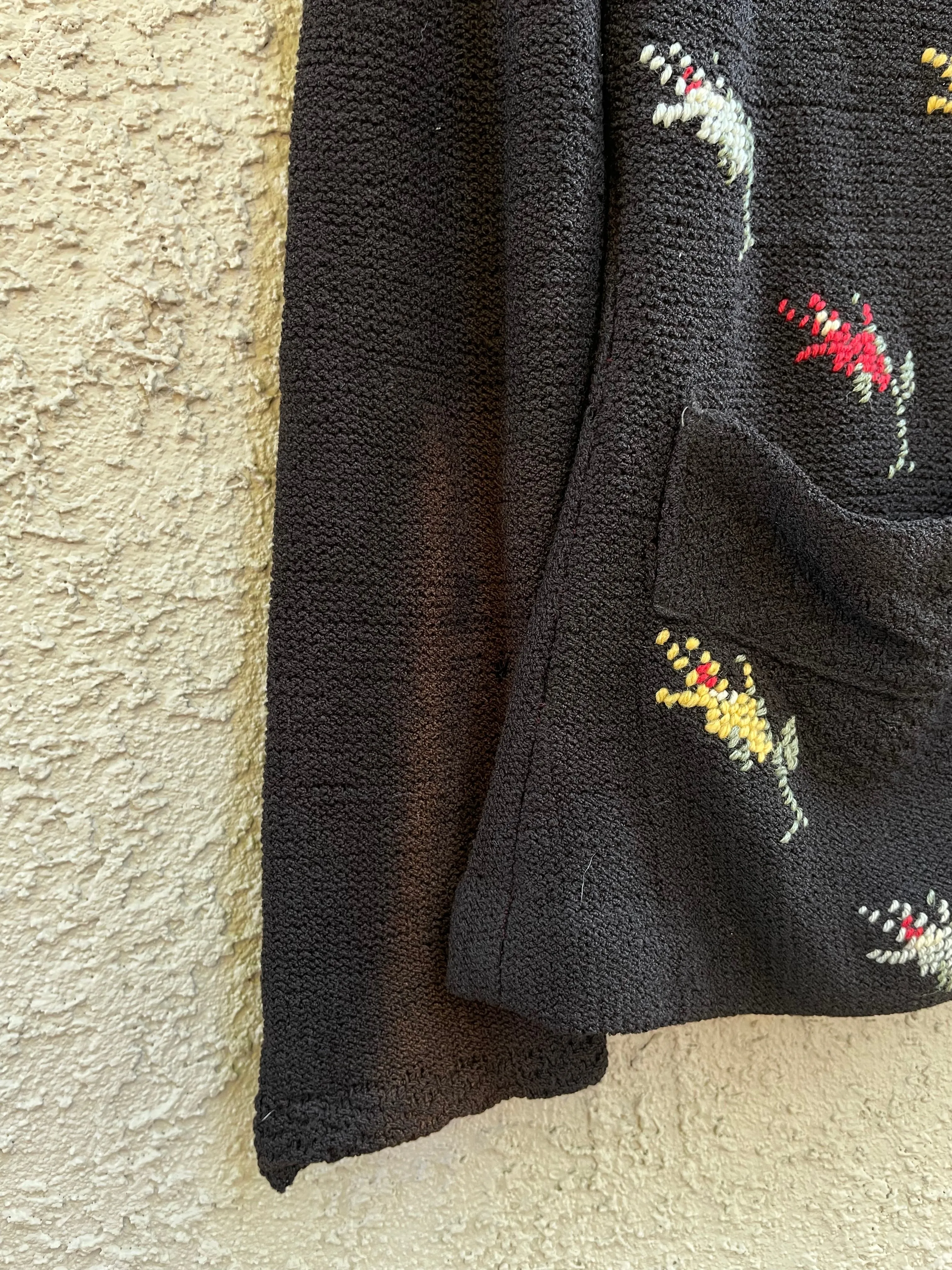 1920s Belgian Cotton Knit Hand Embroidered Floral Pocket Cardigan