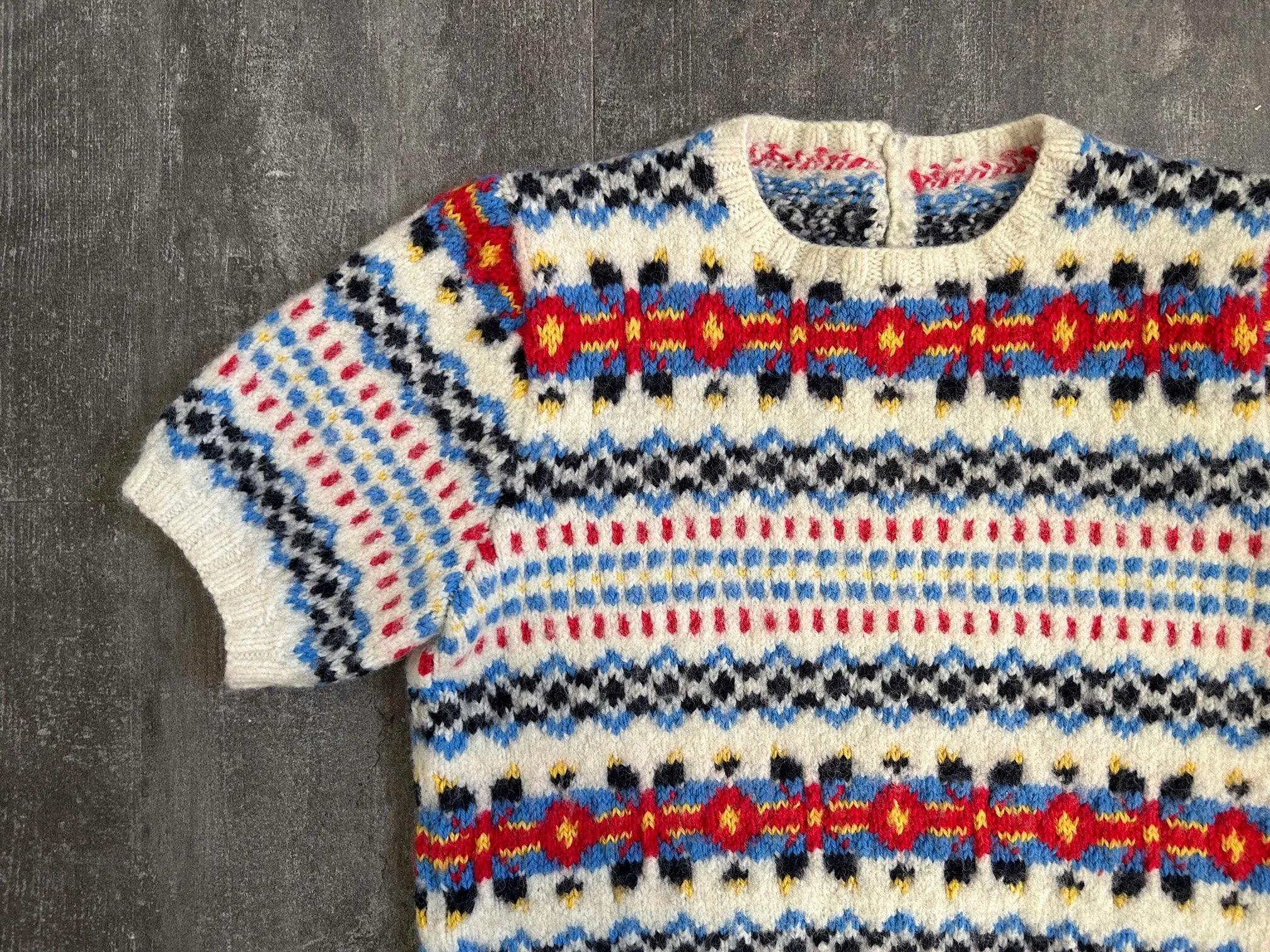 1940s fair isle sweater . vintage 40s knit top . size xs to s/m