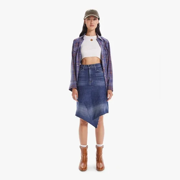 $285 MOTHER   Carolyn Murphy The Knee Step distressed patchwork‎ denim skirt