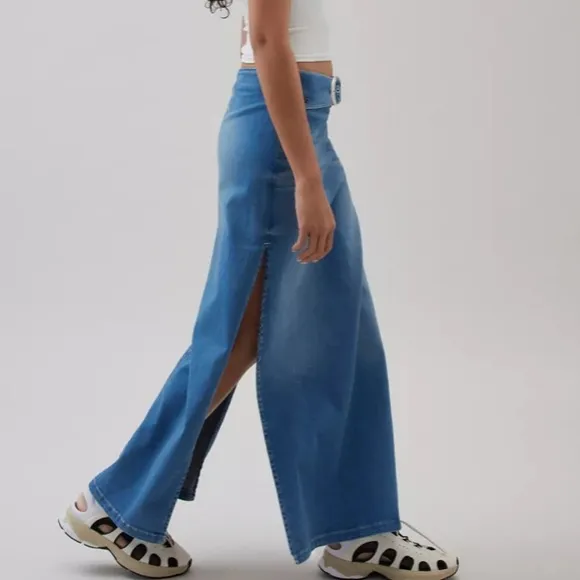 BDG Missy Low-Rise Denim Maxi Skirt XS/S