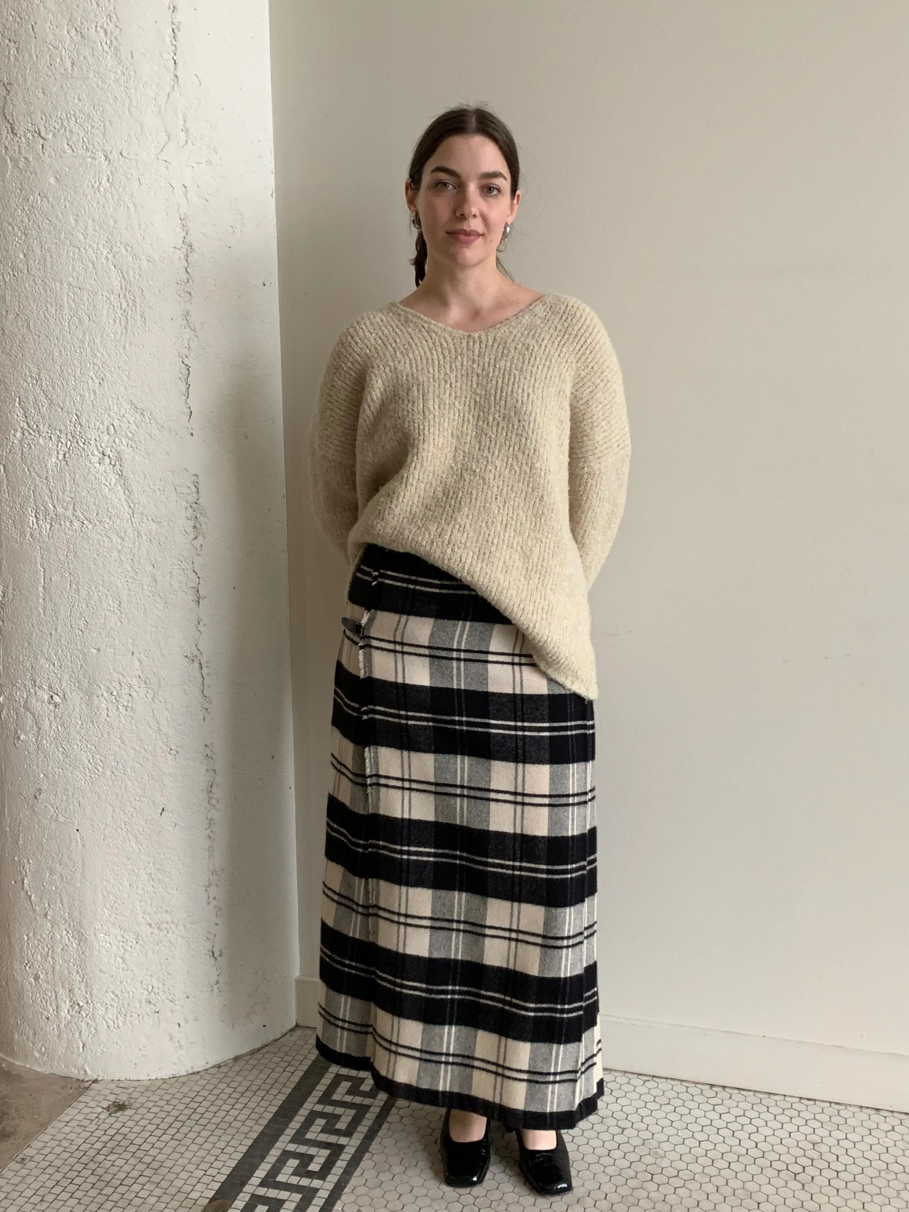 Black cream tartan skirt