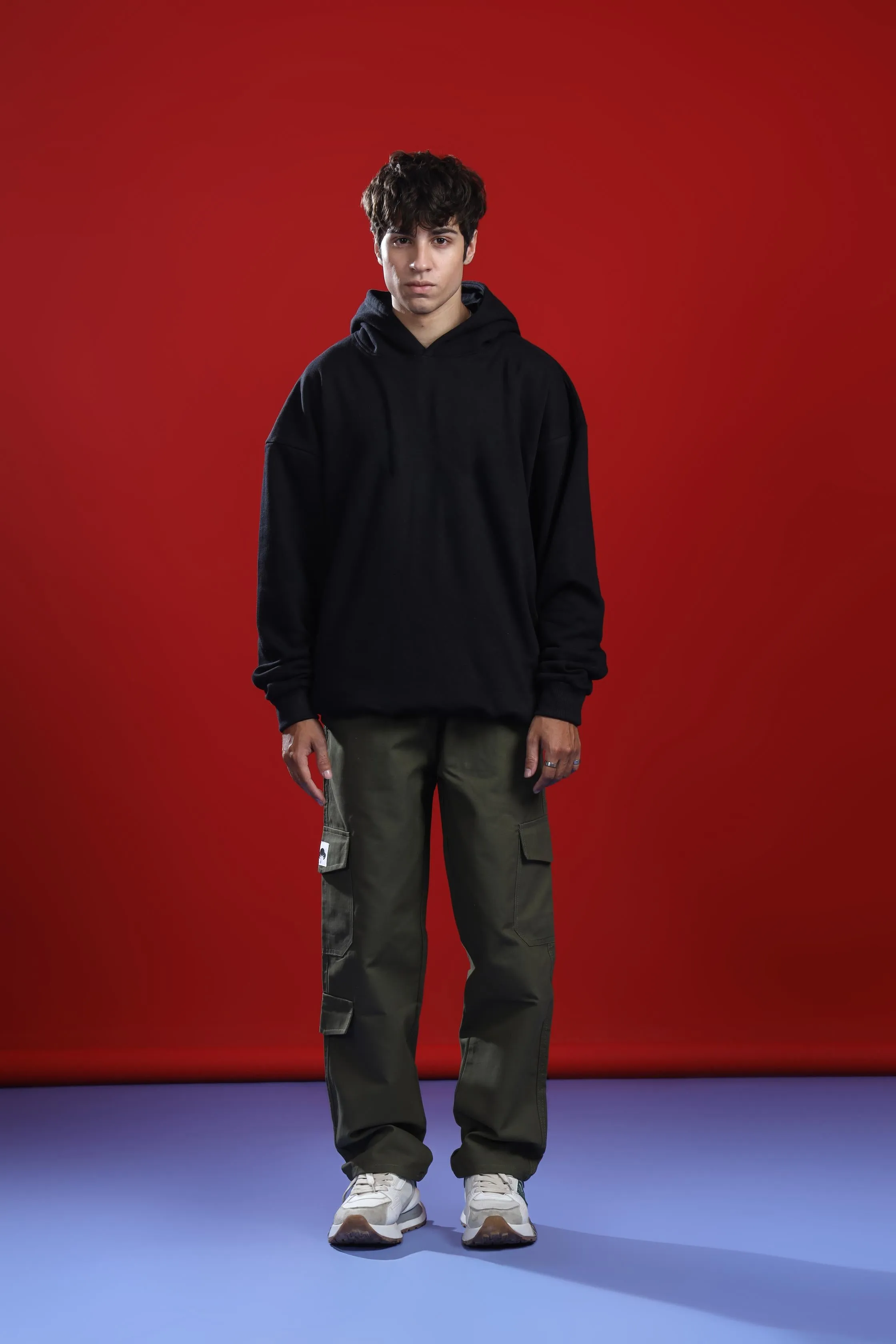 BLACK OVERSIZED BASIC HOODIE
