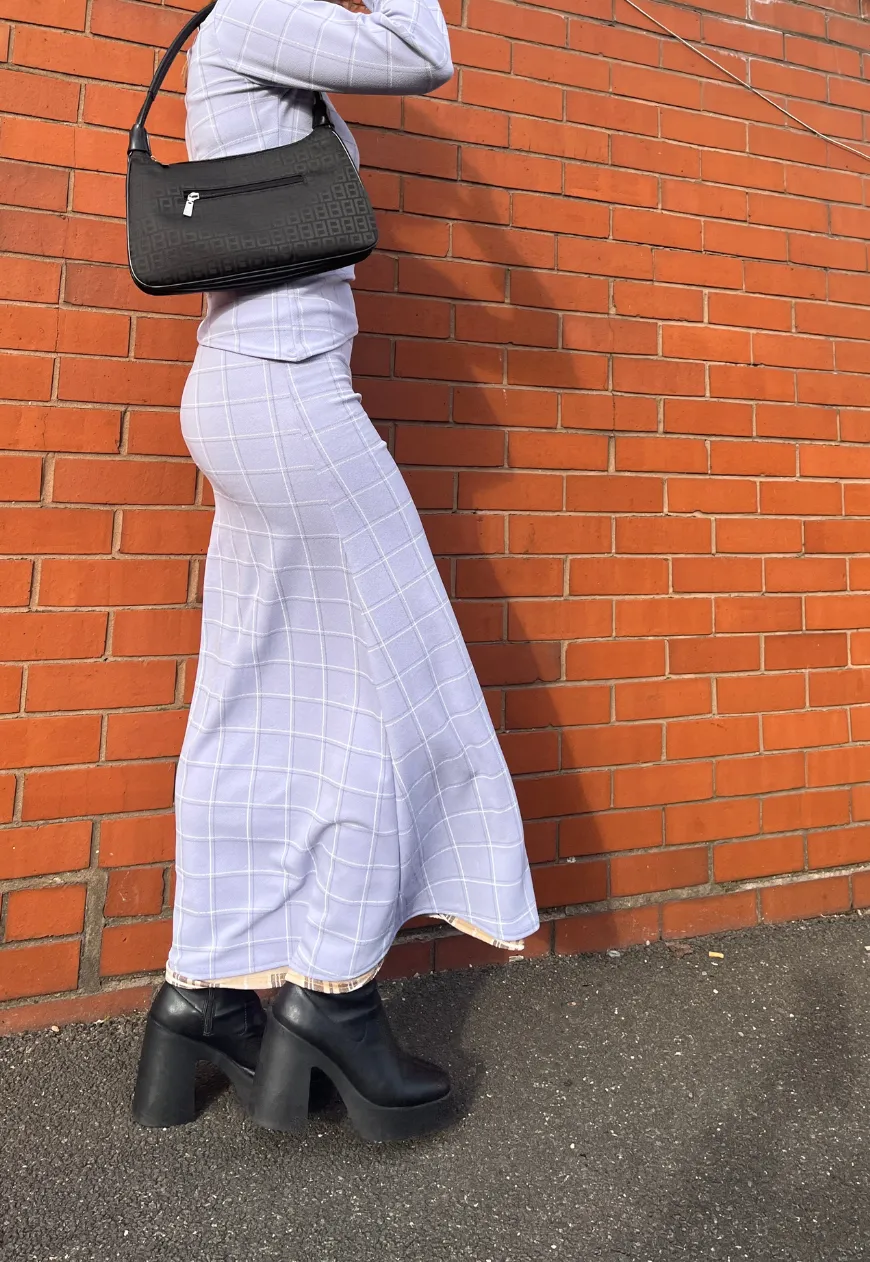 BLUE CHECK/CREAM TARTAN REVERSIBLE MID-RISE SKIRT