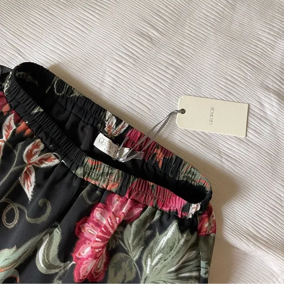 Brand New- South Moon Under GEORGIE Collection Tired Floral Maxi Skirt 🌺🌿