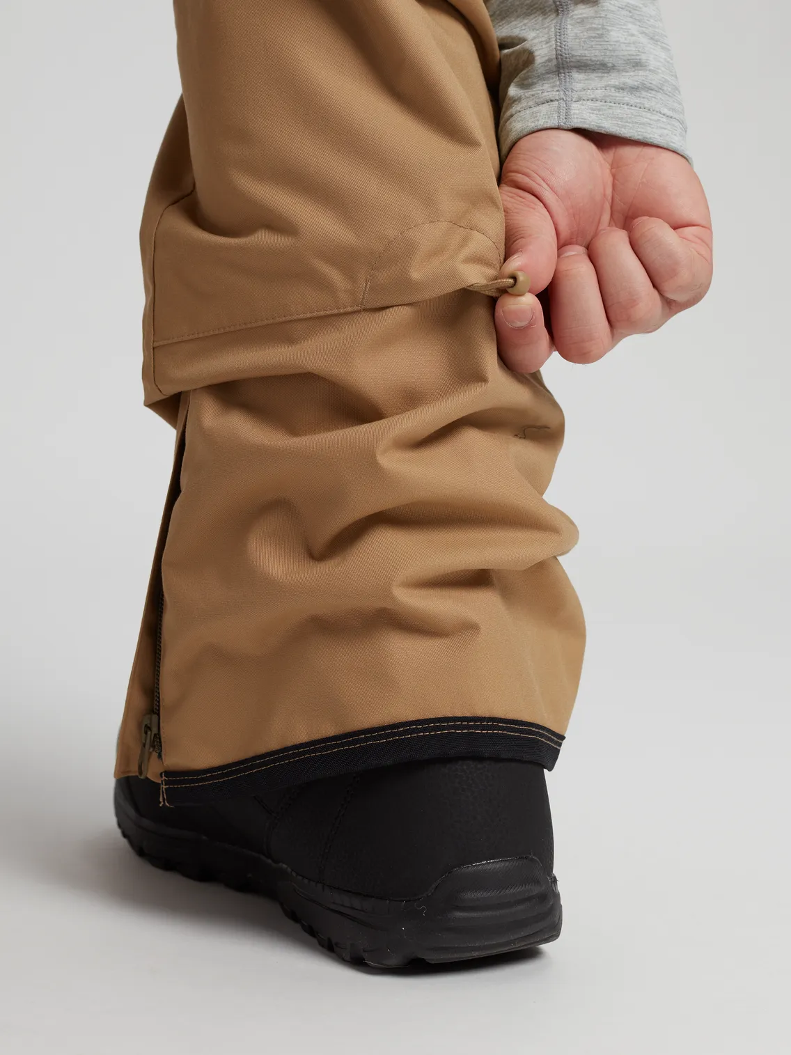 Burton Short Cargo Pants
