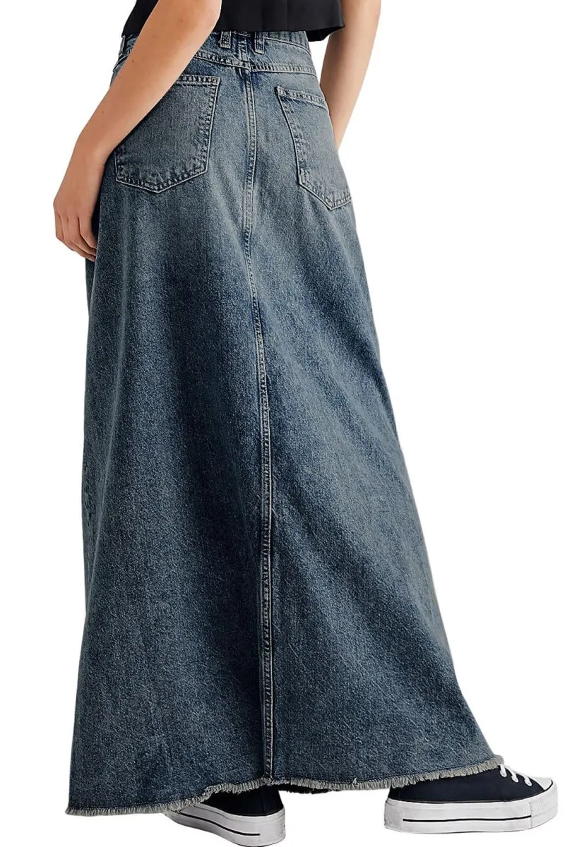 Chouyatou Women Vintage Denim Maxi Skirt Frayed Raw Hem High Waist A-Line Long Jean Skirt