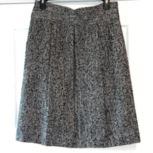 Classiques entier | high waisted wool skirt