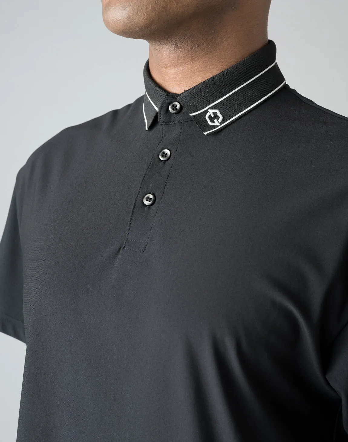 CRONOS BLACK STRIPED POLO SHIRT【WHITE】