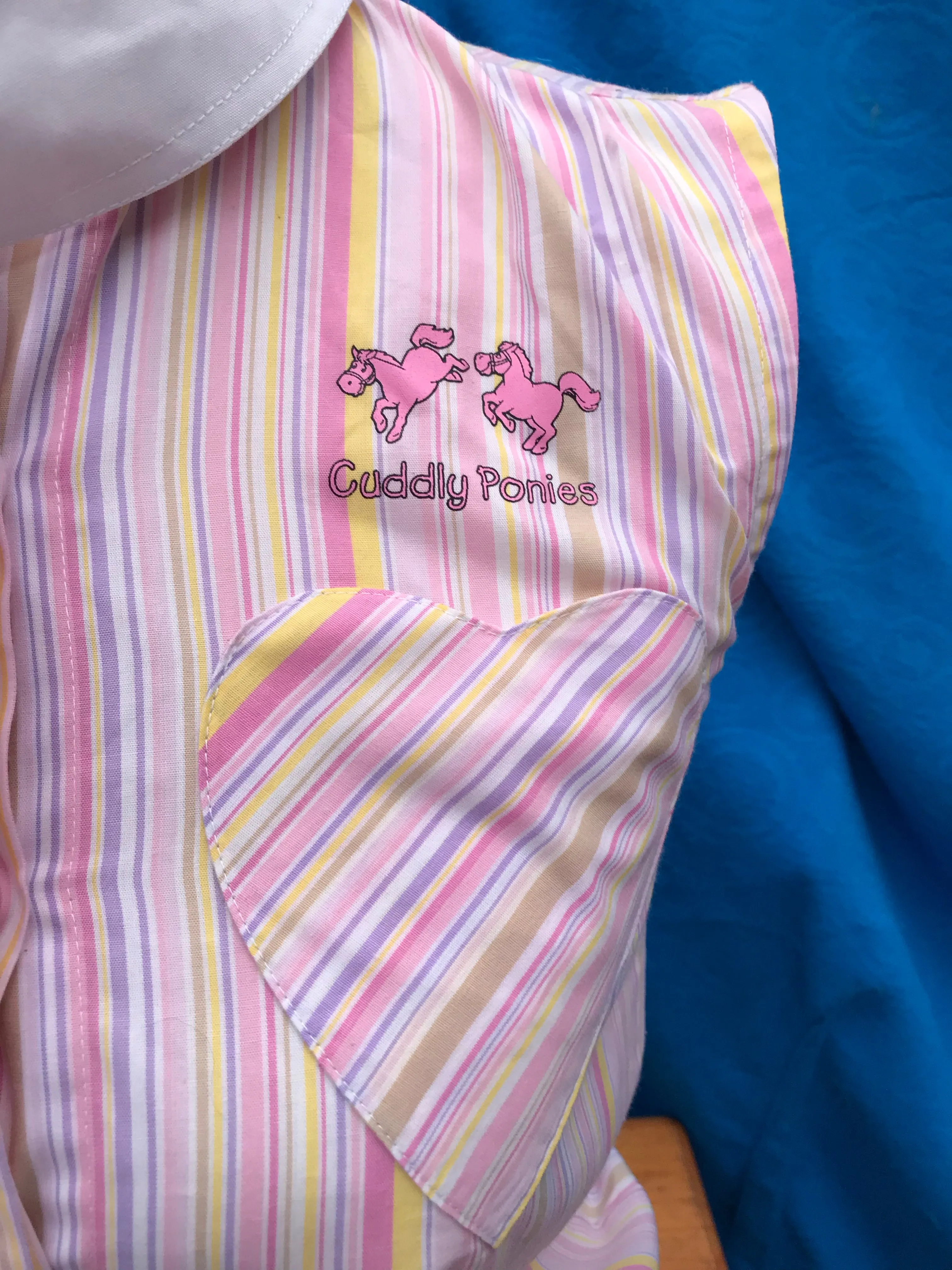 Cuddly ponies striped no sleeve shirt FREE POSTAGE