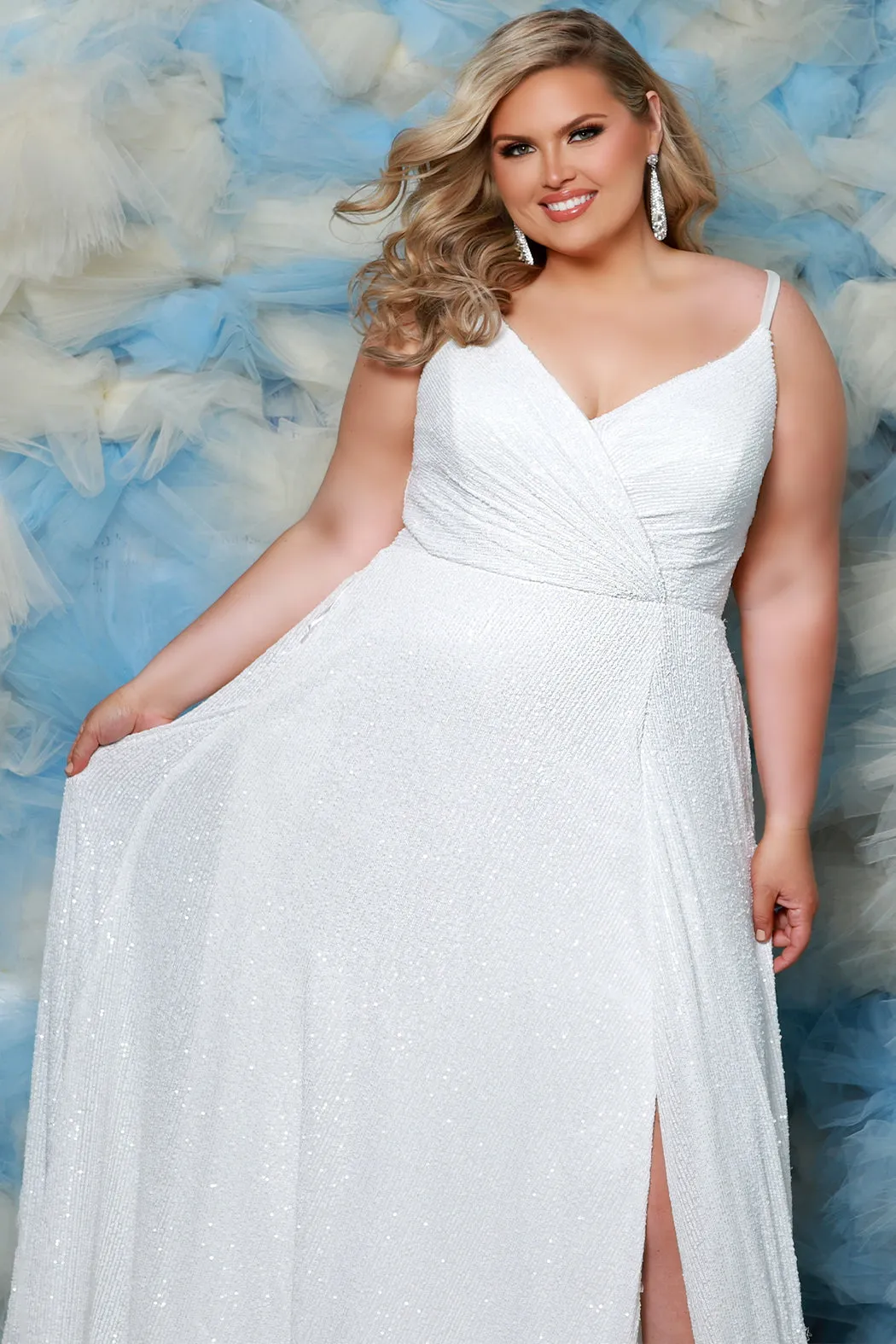 Discontinued Cali Bridal Dress <br> SC5305