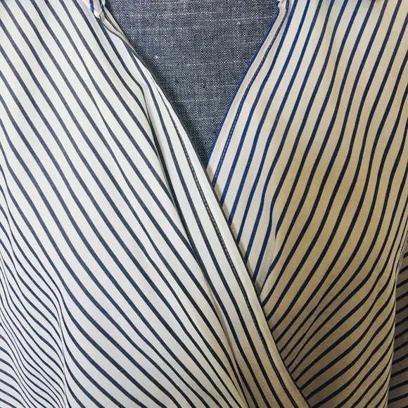 DKNY Women’s Striped  Long Sleeve Shirt  Multi Sz.