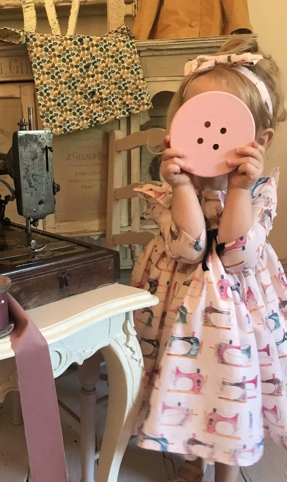Eugenie: Sewing print dress & headband