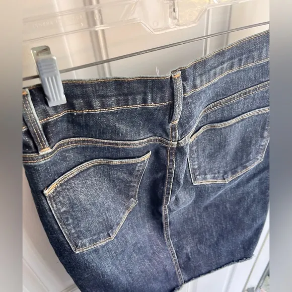 FRAME DENIM Skirt Frayed Dark size 25 waist