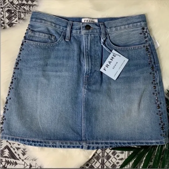 Frame Elsden studded denim skirt. Size 27. NWT