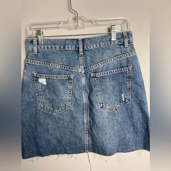 Free People Hallie Distressed Short Mini Denim Skirt Size 26 NWT