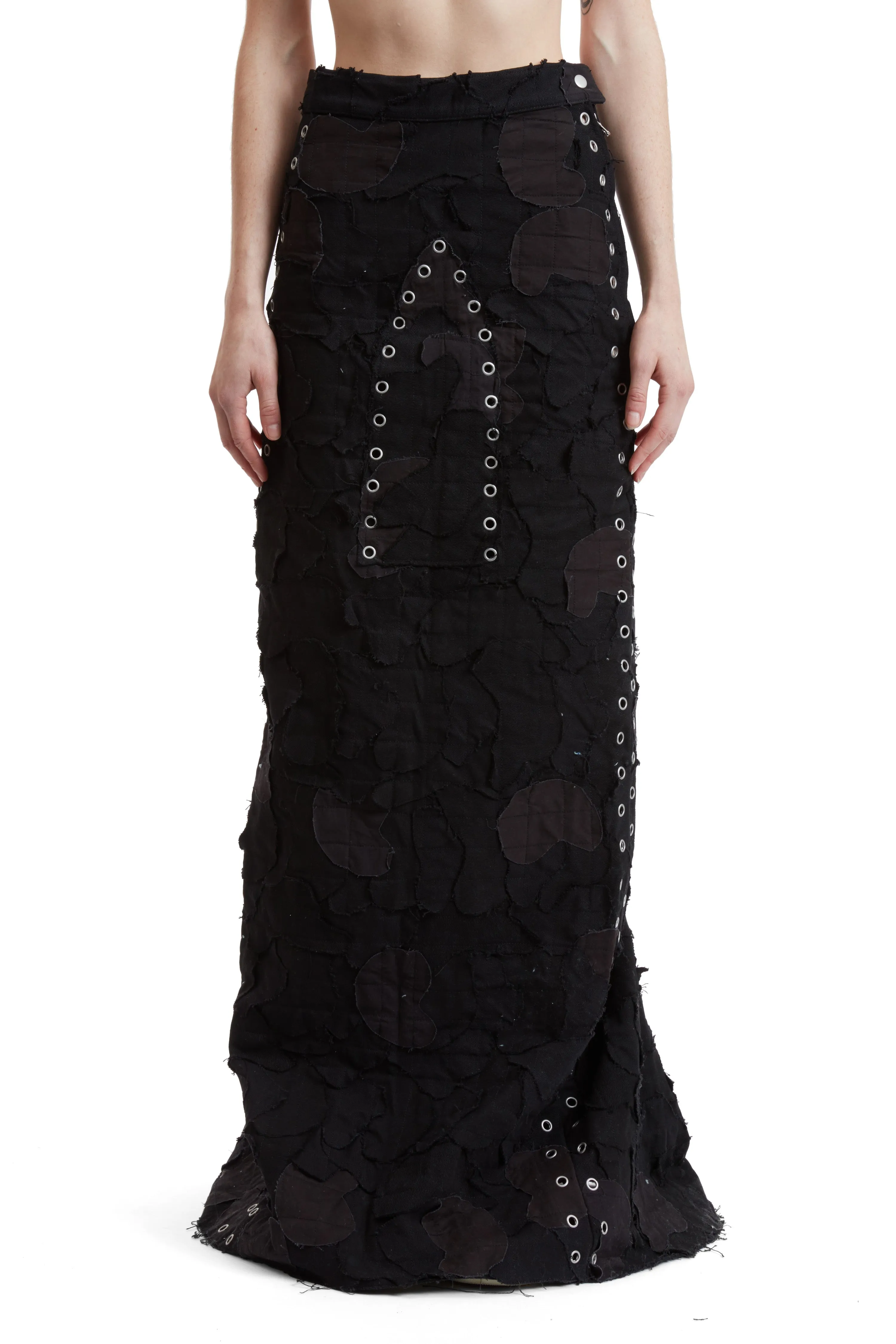 GROMMET ARCH SKIRT