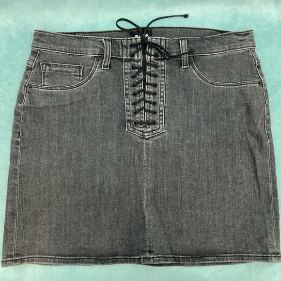 Hudson Bullocks Lace Up Skirt 31