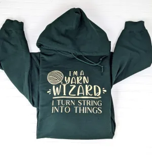 I'M A YARN WIZARD | FOREST GREEN