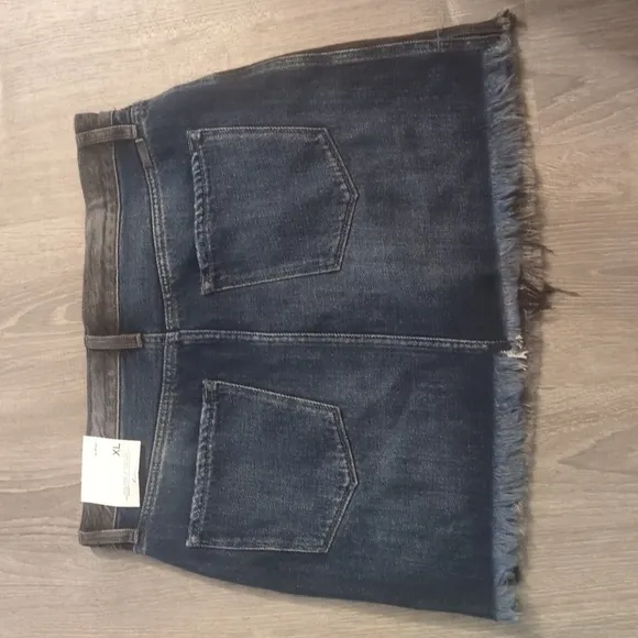 Kancan Collection Black Blue Two Toned Distressed Fringe Denim Skirt Size XL