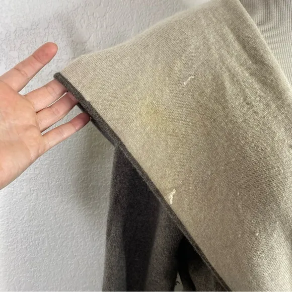 Kokun Gray &amp; Beige Wool and Cashmere Hooded Sweater Jacket