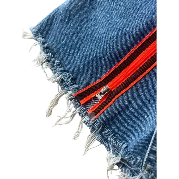 Lf Furst of a Kind Levi’s Upcycled Neon Zipper Mini Denim Skirt Size 29