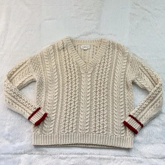 Like New Velvet by Graham and Spencer Cream and Red Fisherman Sweater