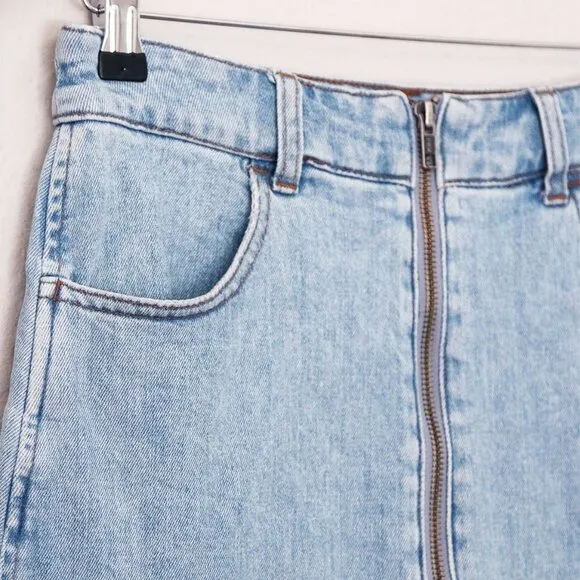 Madewell Denim Zip Midi Skirt in Janice Wash Size 26 Stretch Jean Full Zip $88