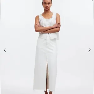 Madewell The Rilee Denim Midi Skirt Size 23