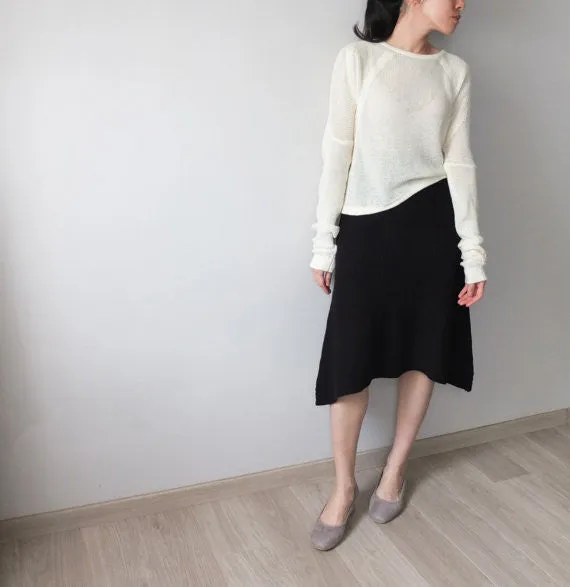 MAISON SKIRT｛size Petite, low stock｝
