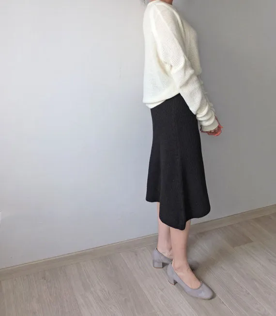 MAISON SKIRT｛size Petite, low stock｝