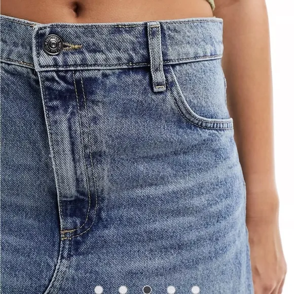 Mango cut about denim skirt in blue size large