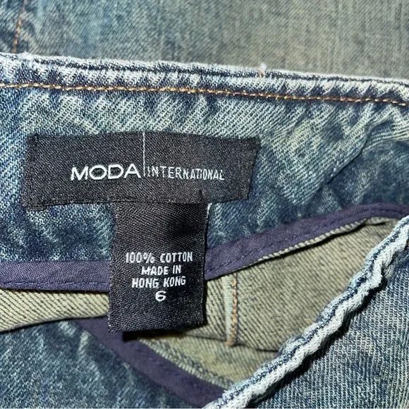 Moda international denim maxi skirt size 6