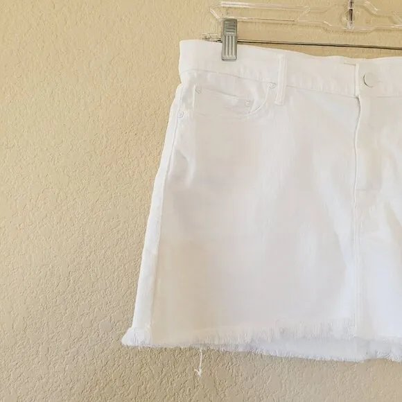 MOTHER Denim The A LINE Mini Fray Denim Skirt Size 30 MIRROR MIRROR White