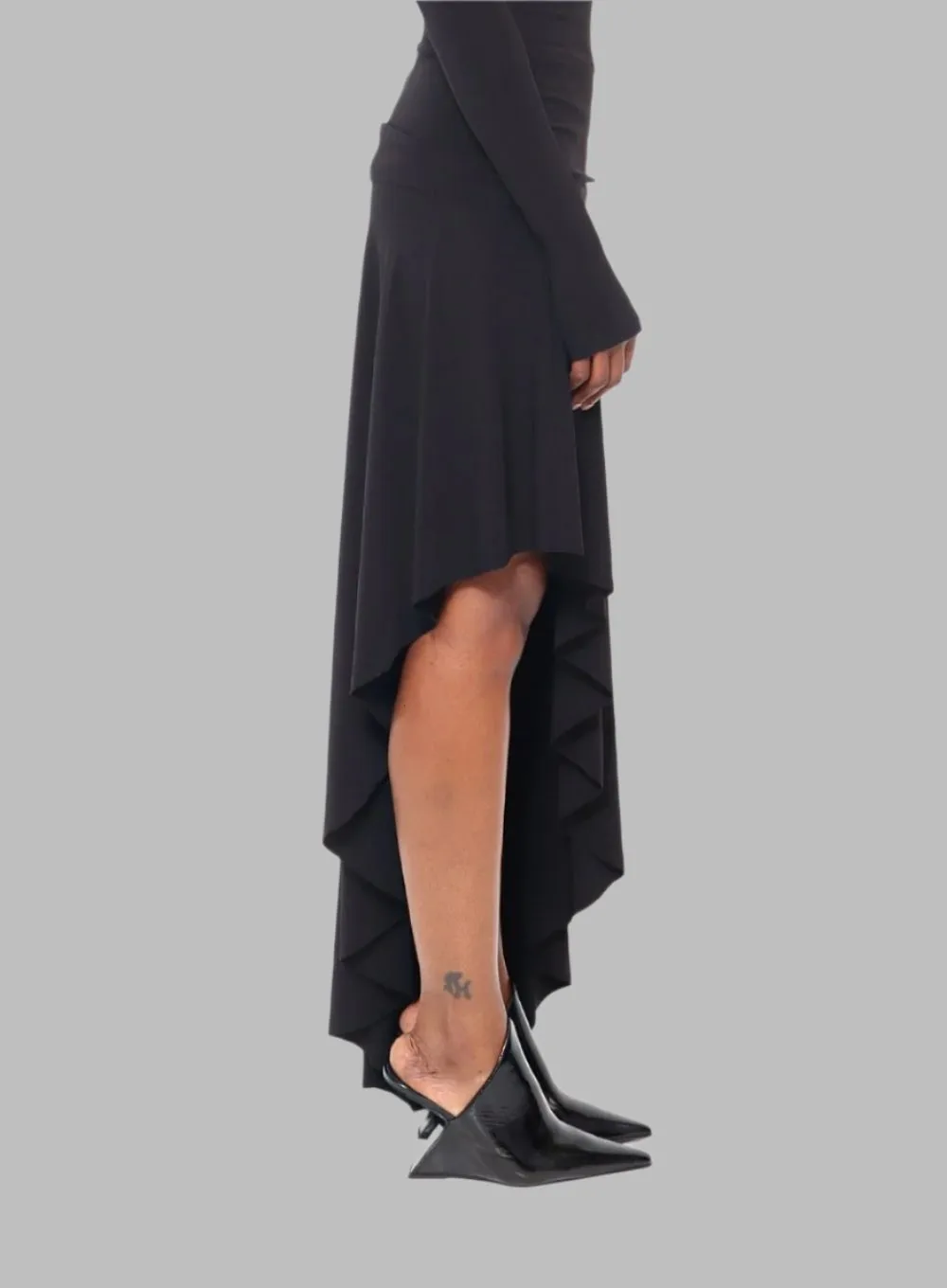 NORMA KAMALI | High-Low Skirt