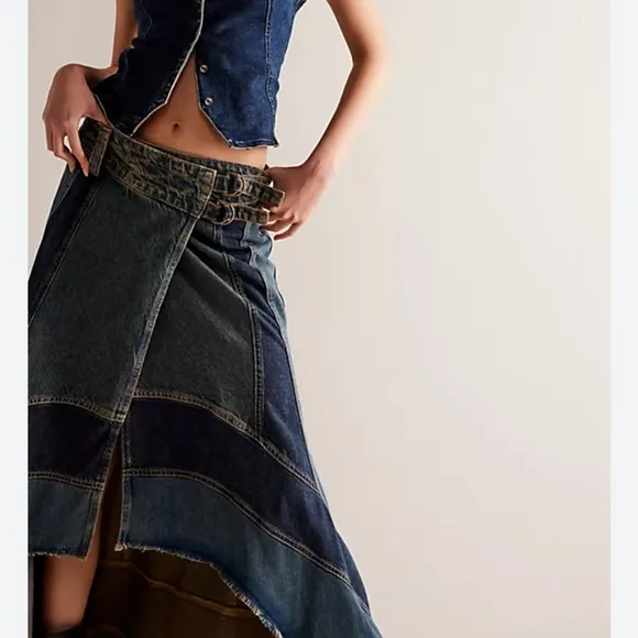 NWOT Free People sz 27 denim skirt