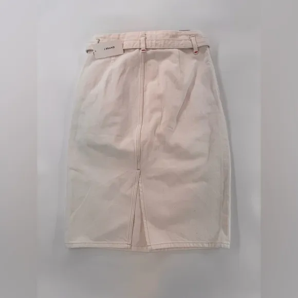 NWT J Brand Women’s White Denim Knee Length Skirt Size 25