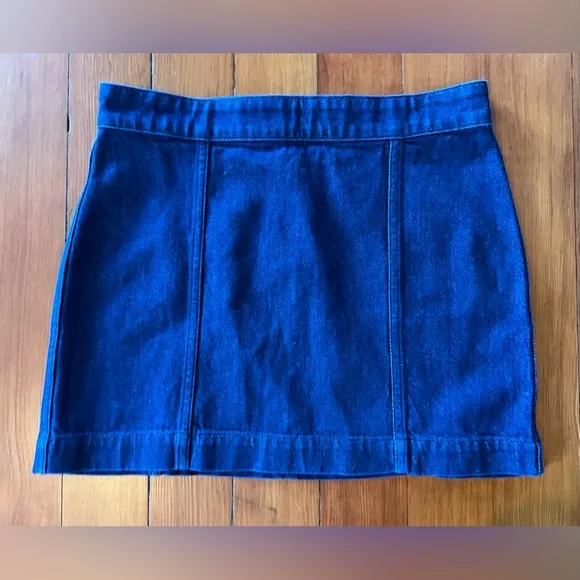 NWT Madewell Denim Seamed Mini Skirt in Maytown Wash - 25 - Maytown Wash