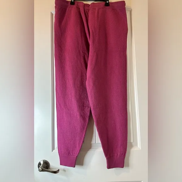 NWT! TOMMY JOHN KNIT JOGGERS