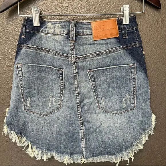 One Teaspoon 2020 Mini High Waist Denim Skirt in Superstar Blue size 23