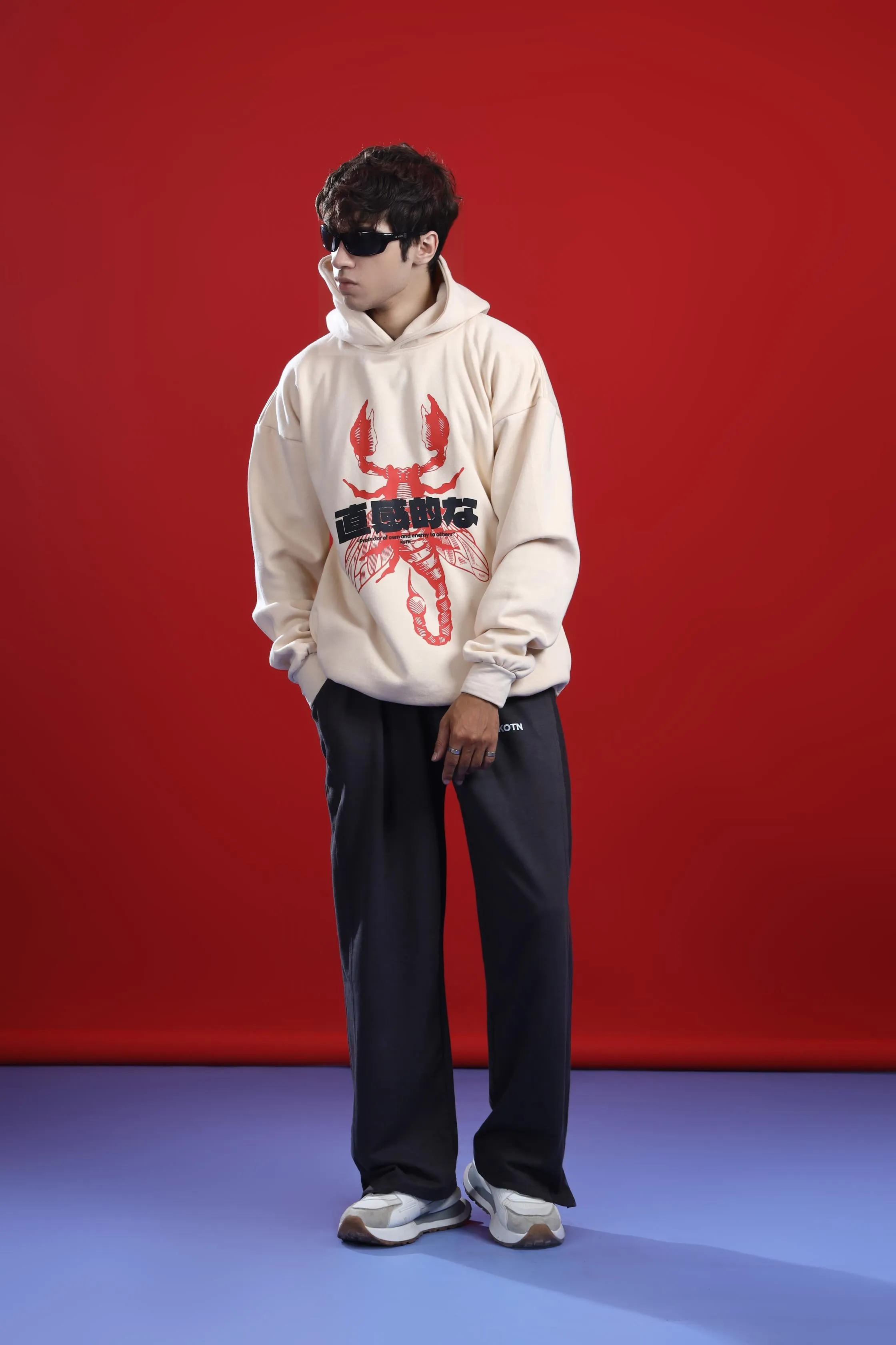 SCORPION OVERSIZED HOODIE