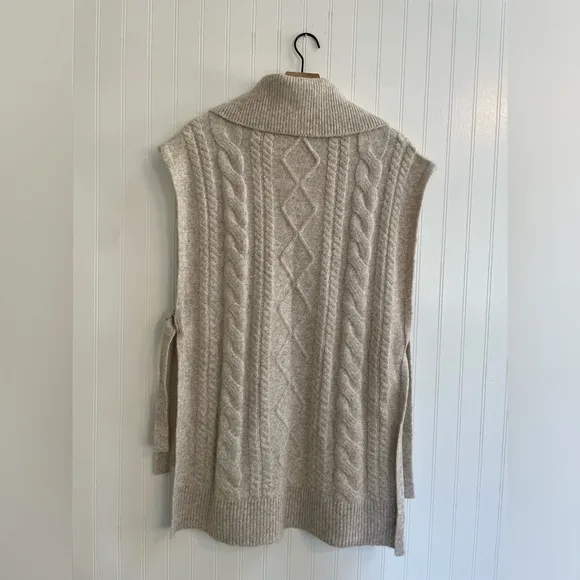 SOFT SURROUNDINGS Aviemore Sweater Knit Poncho in Heather Oatmeal Size L/XL NWT