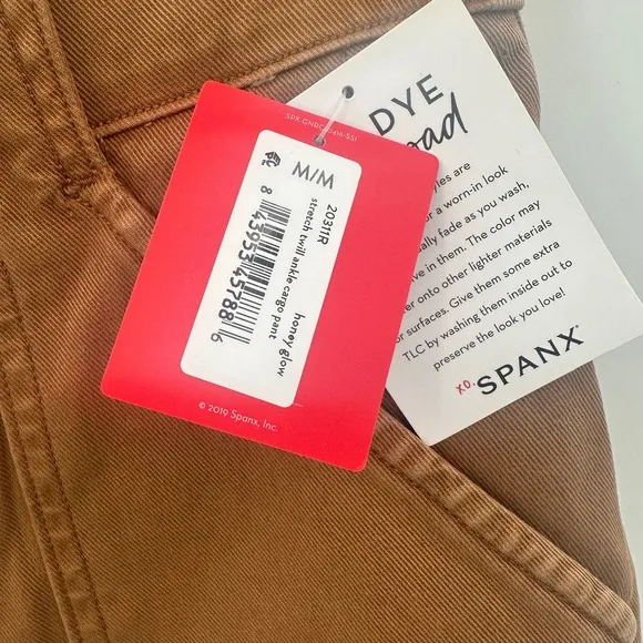 Spanx Women's Stretch Twill Ankle Cargo Pants in Honey Glow