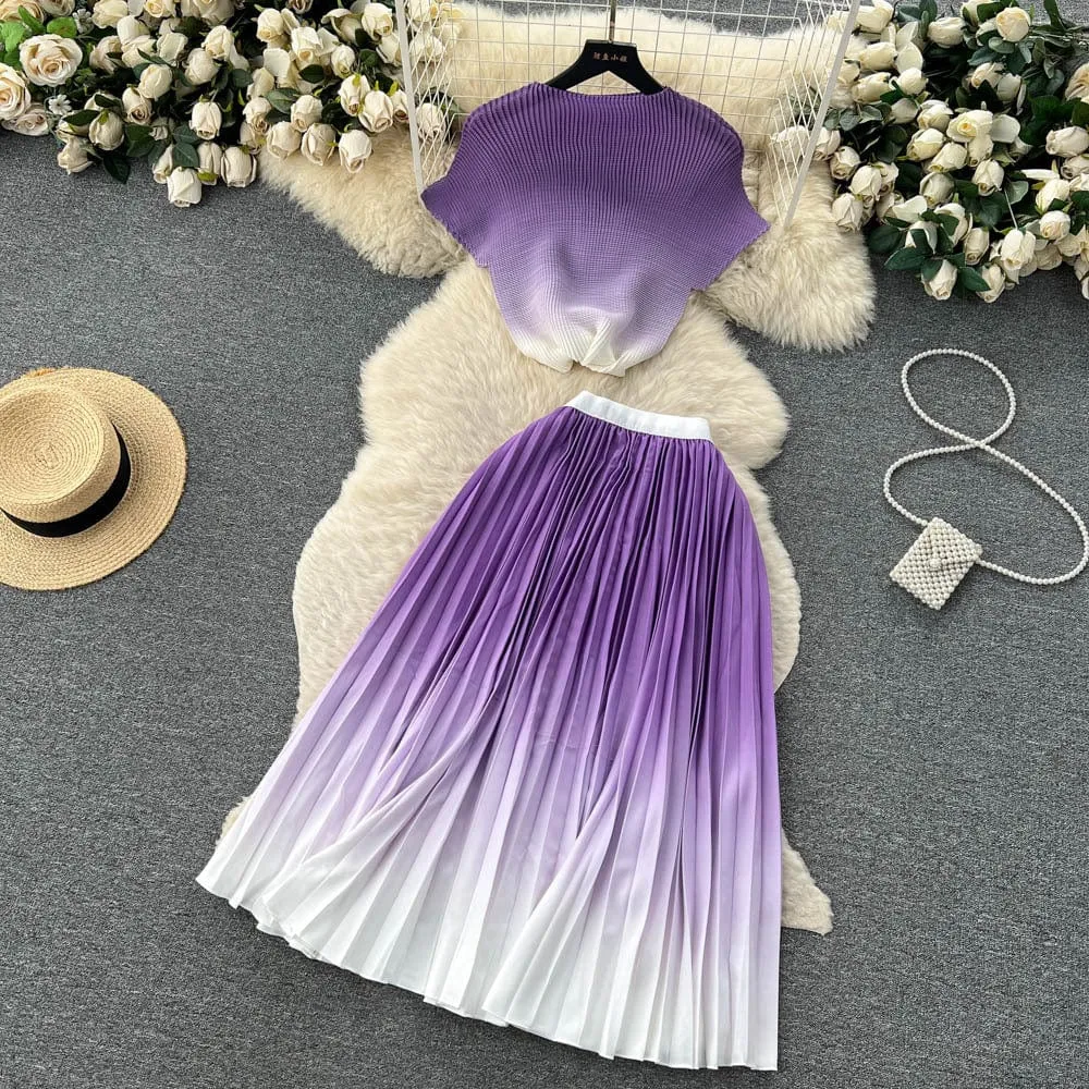 Stretch Short-sleeved Top High Waist Pleated Skirt Two-piece Set