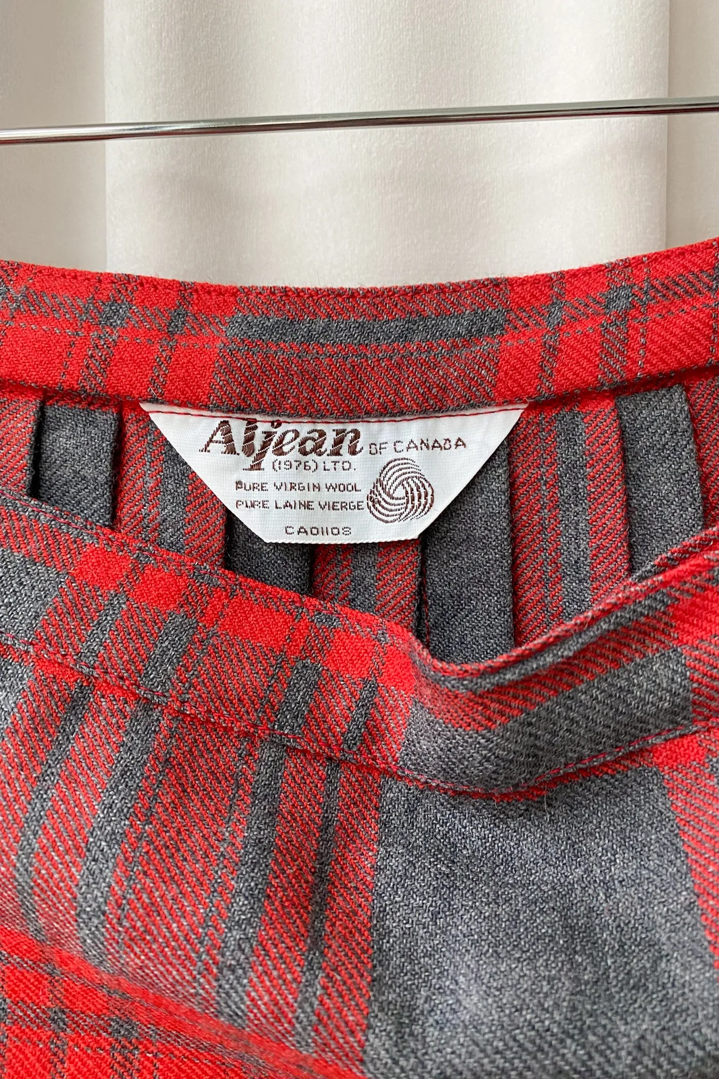 Tartan Wool Pleated Wrap Skirt ~ 30W