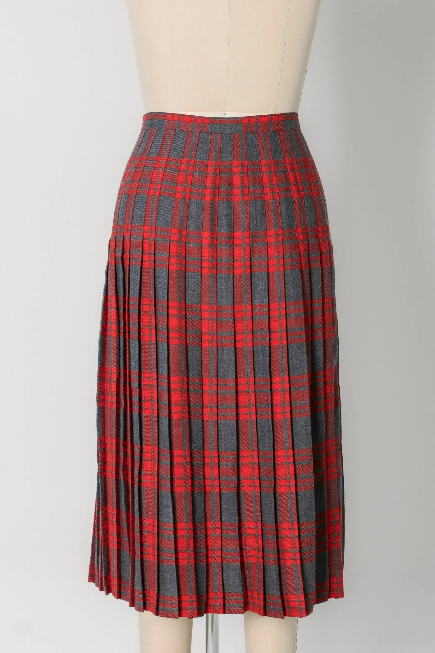 Tartan Wool Pleated Wrap Skirt ~ 30W