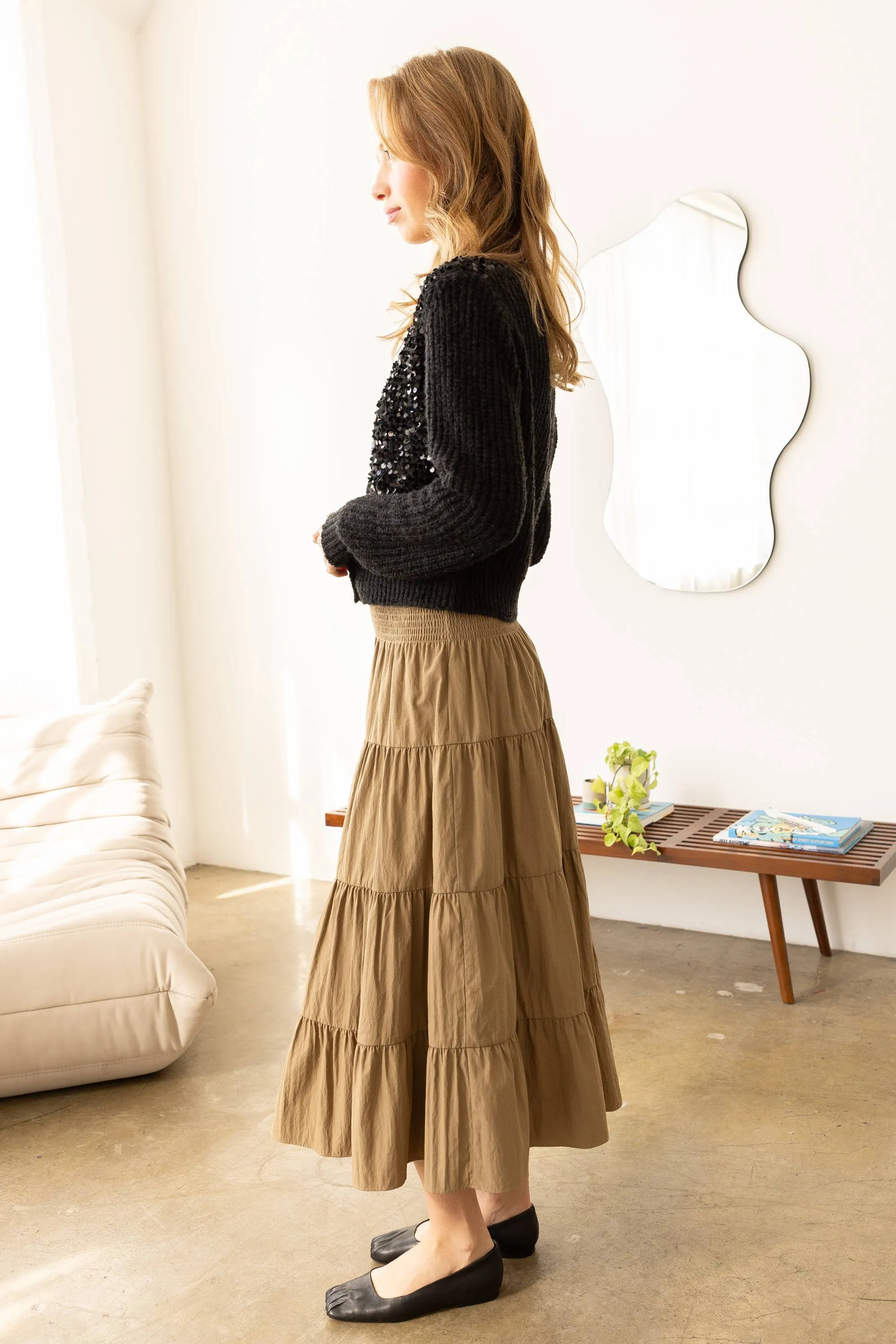 TEXTURED TIERED MIDI FLARED SKIRT