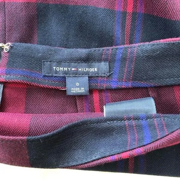 Tommy Hilfiger Tartan Plaid Skirt/Size 0