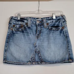 True religion demin skirt, size 28